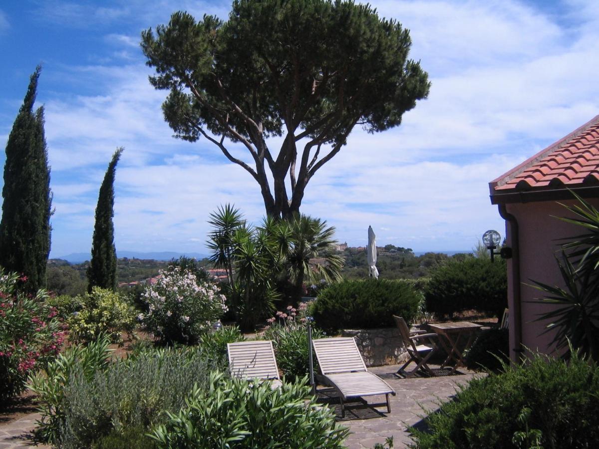 Studio-Appartment In Landhaus Mit Meerblick Porto Azzurro Exterior foto